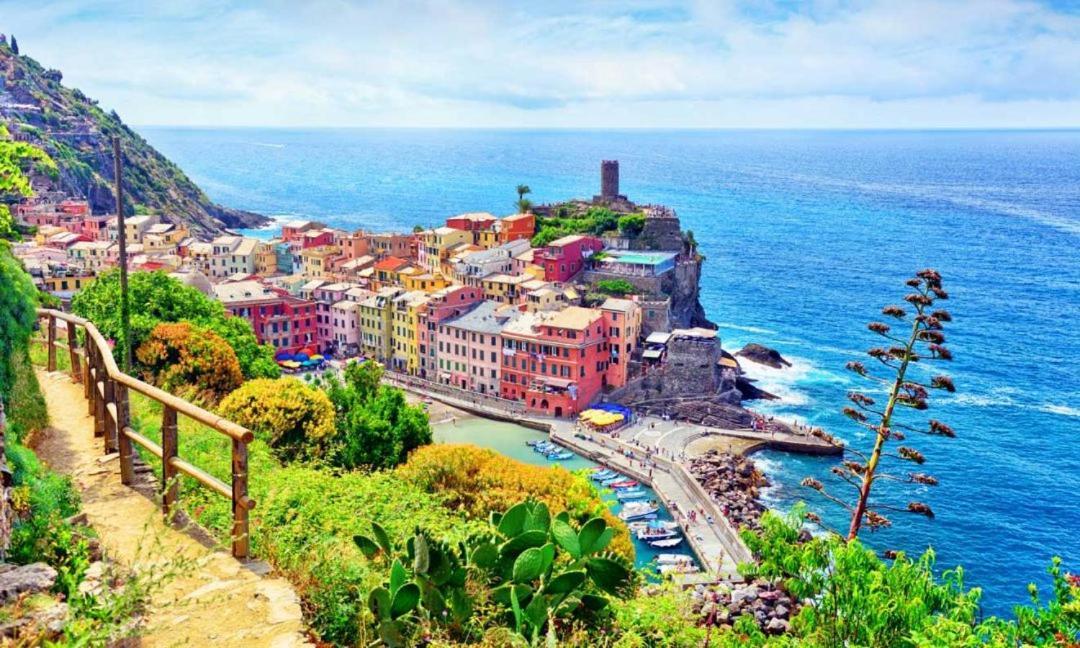Cercando Le Cinque Terre La Spezia
